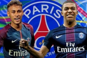  布雷斯特vs巴黎冲突不断，下半场多次中断比赛  