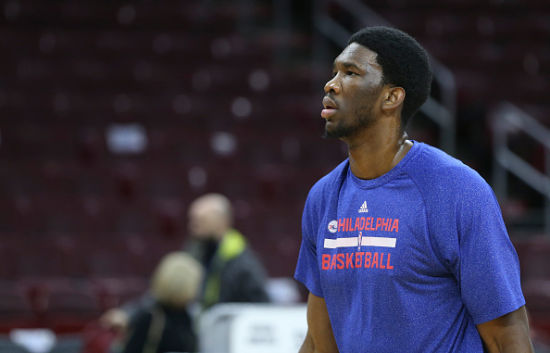  76人恩比德赛季报销冲击总冠军  